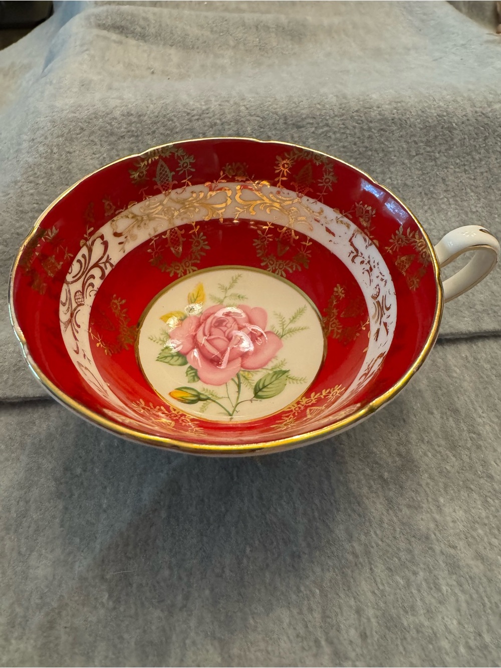 Royal Grafton - Red & Gold Cabbage pattern #8407.